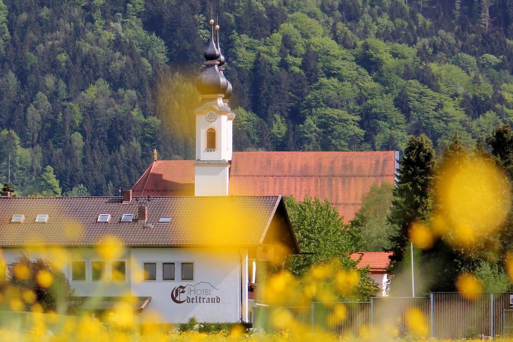 Kleines Hotel Edeltraud Aschau im Chiemgau Eksteriør bilde